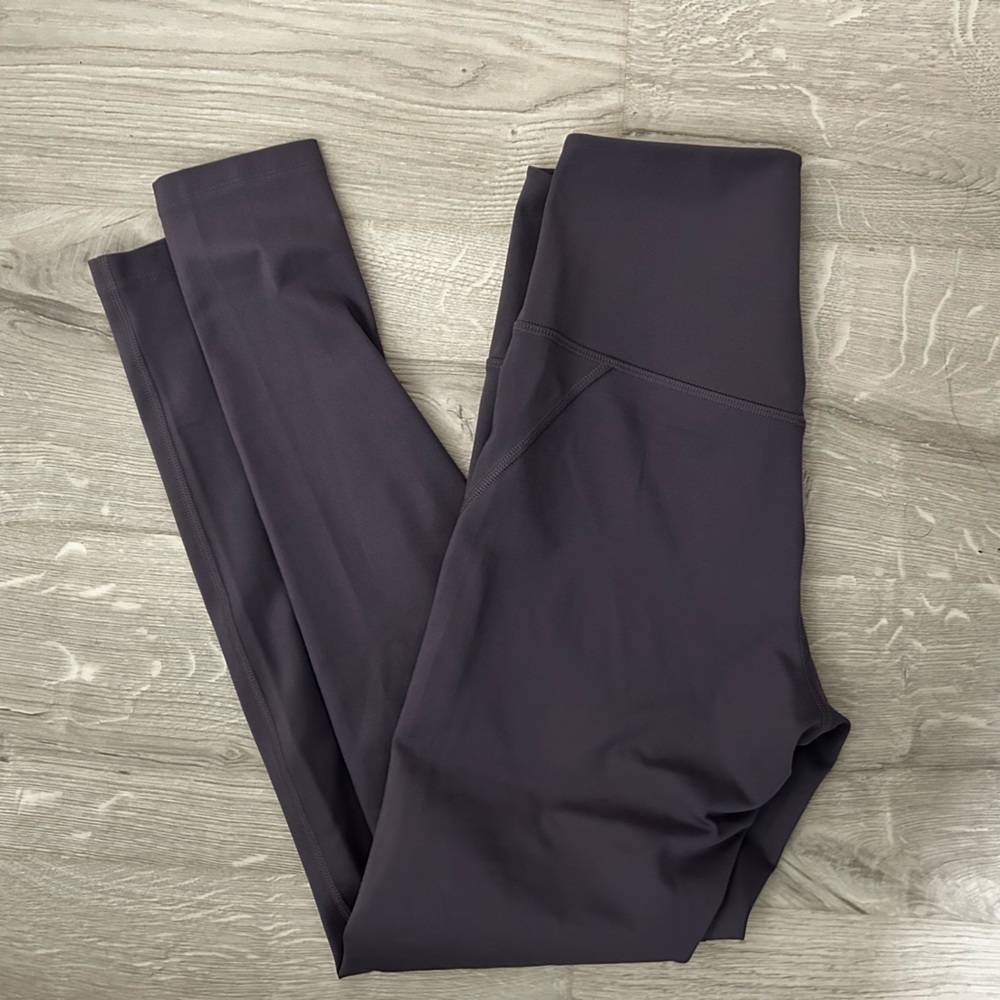 NWOT - Girlfriend Collective compressive leggings- limited edition color